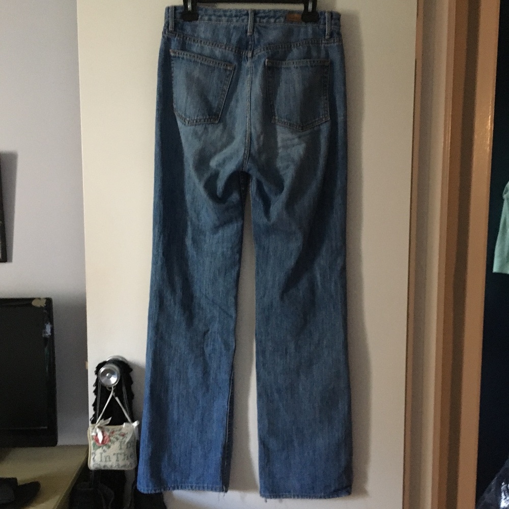 GRLFRND High-Rise Wide Leg Flare Jeans in Medium Blue - Picture 4 of 11